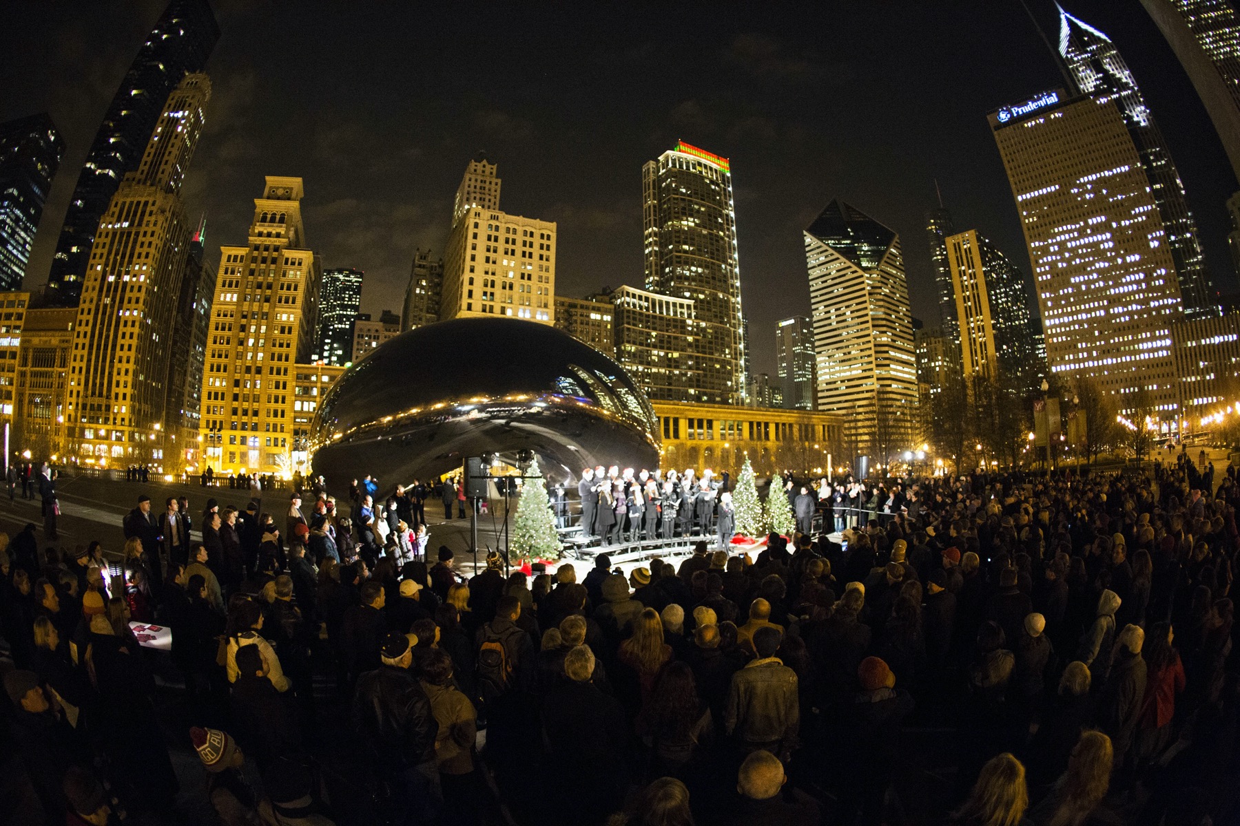 Caroling at the Cloud Gate