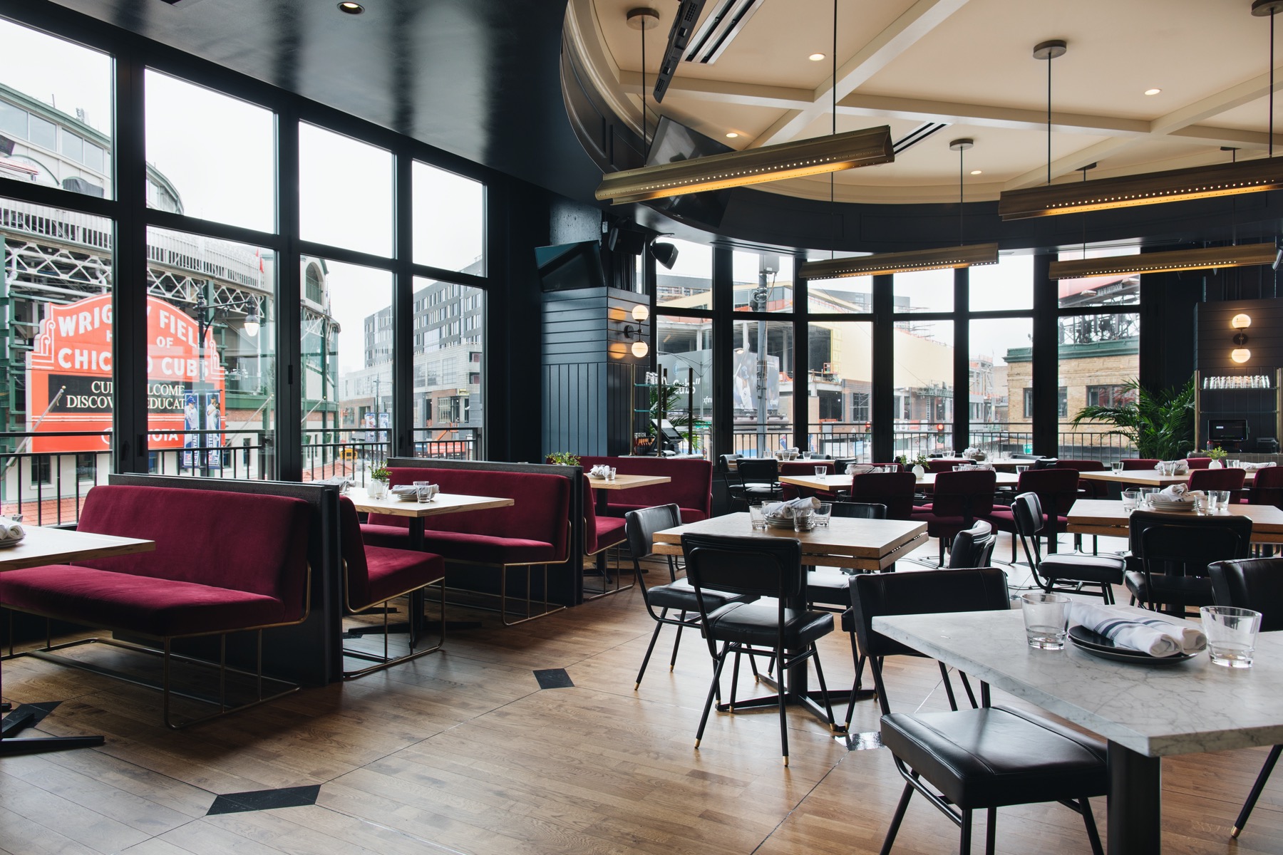 Dutch & Doc's interior
