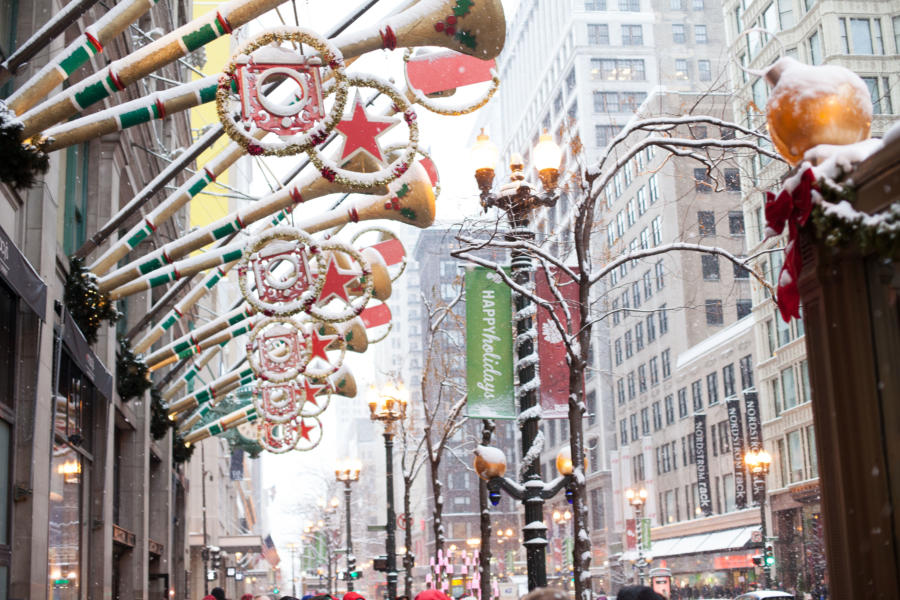 Shopper: New Michael Kors store opens on Chicago's Michigan Avenue