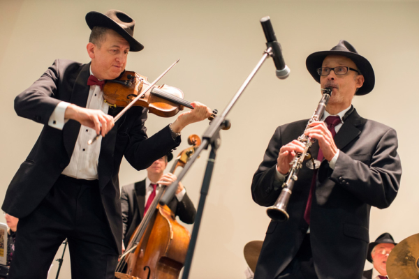 9 holiday concerts to catch in Chicago