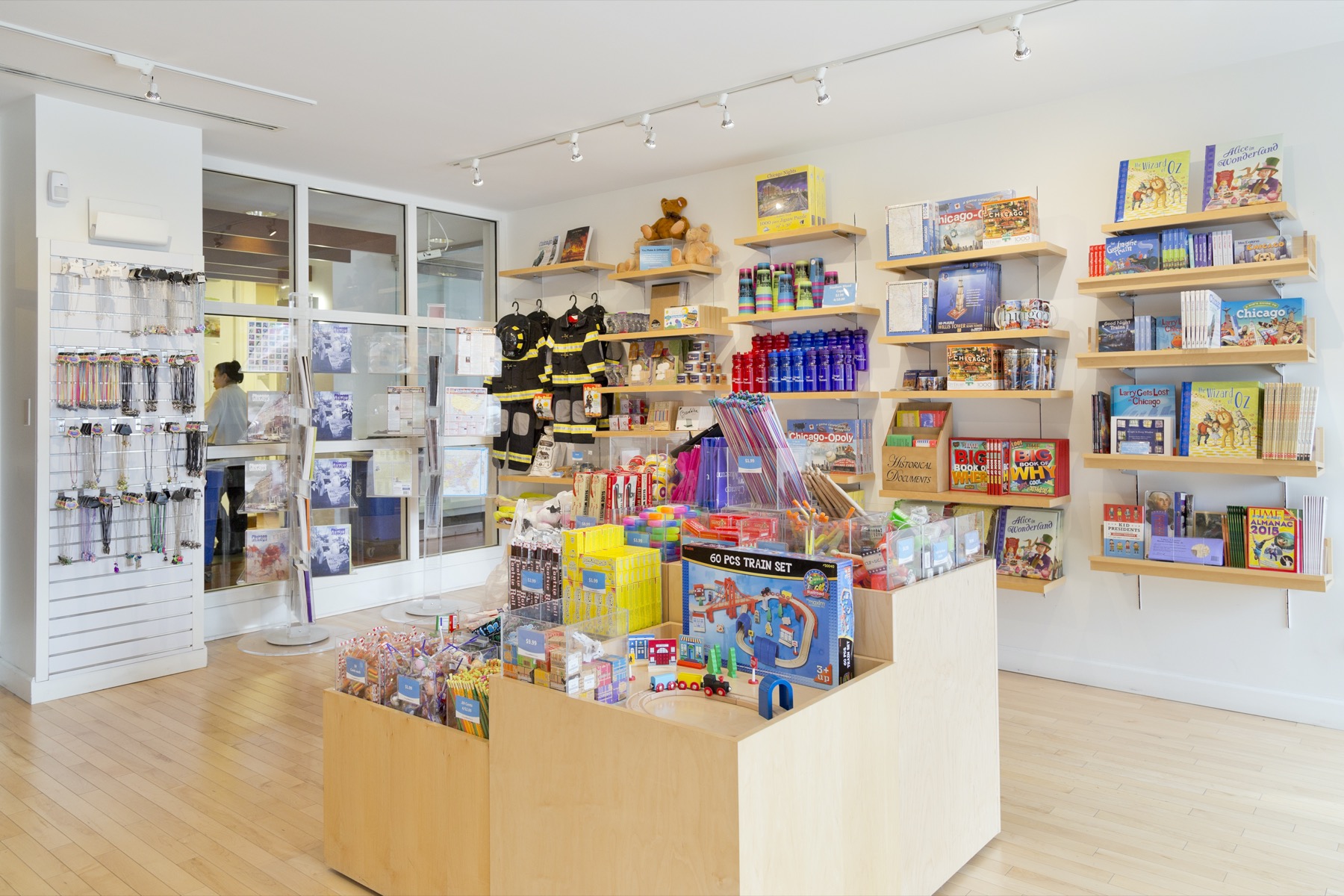 5 Chicago museum stores for cool gifts | Choose Chicago