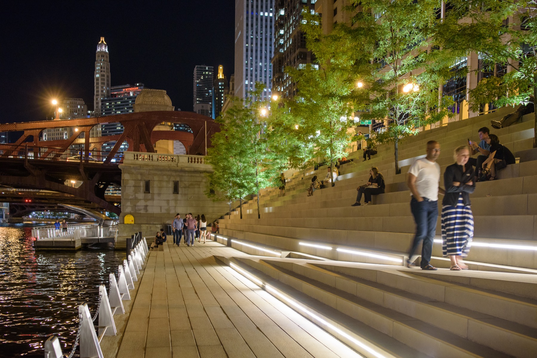 7 Things You Didn t Know About The Chicago Riverwalk Choose Chicago