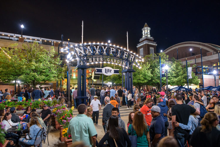 navy pier yacht cruise