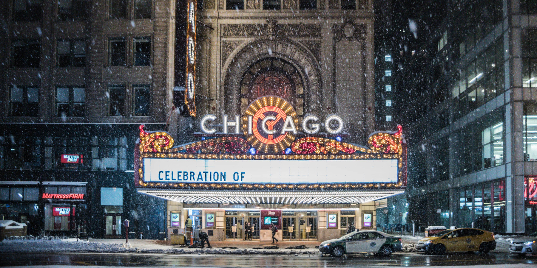 chicago theatre winter 1