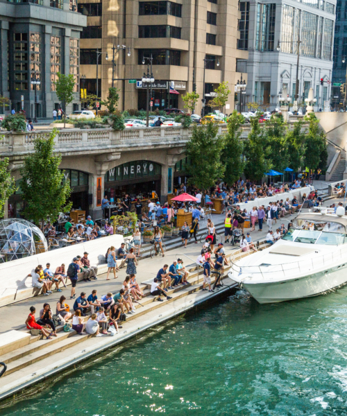 Chicago Riverwalk dining