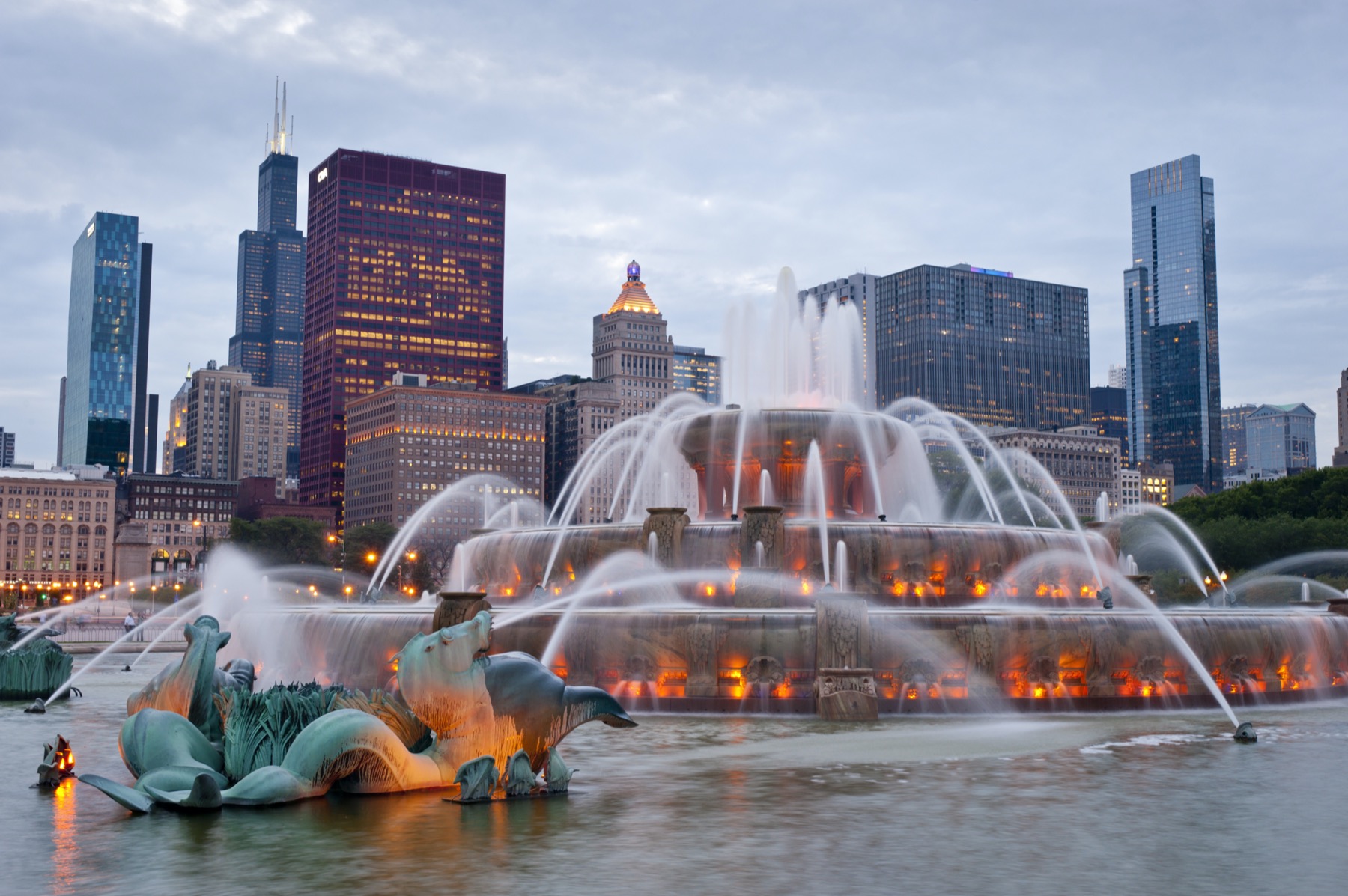 Celebrate The Illinois Bicentennial With These Chicago Landmarks 