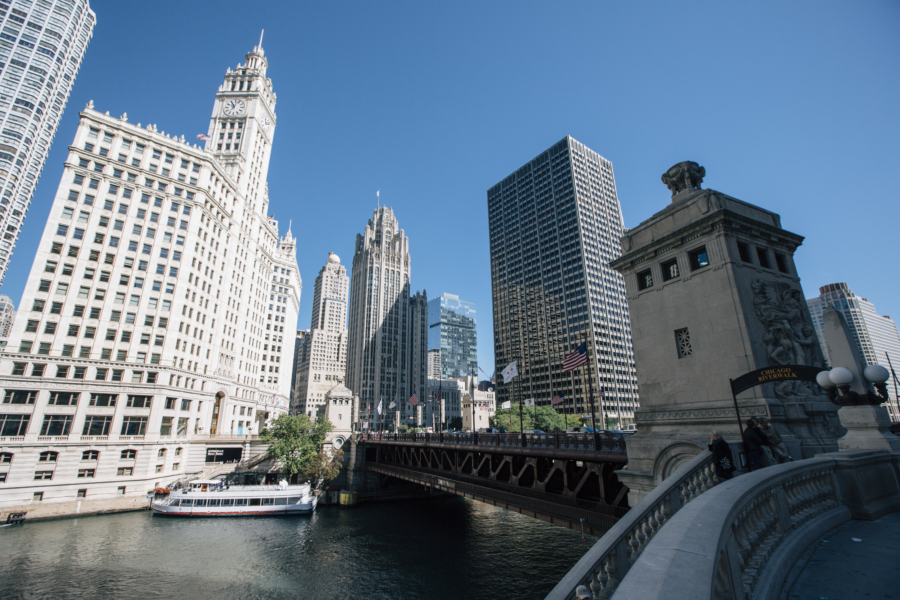 nighttime architecture tour chicago