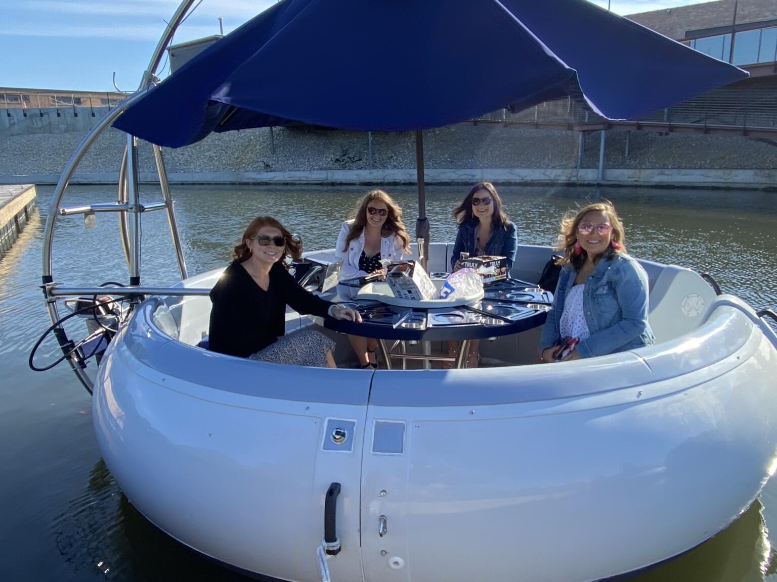 Chicago Boat Tours Find the Best Lake and River Cruises Choose Chicago