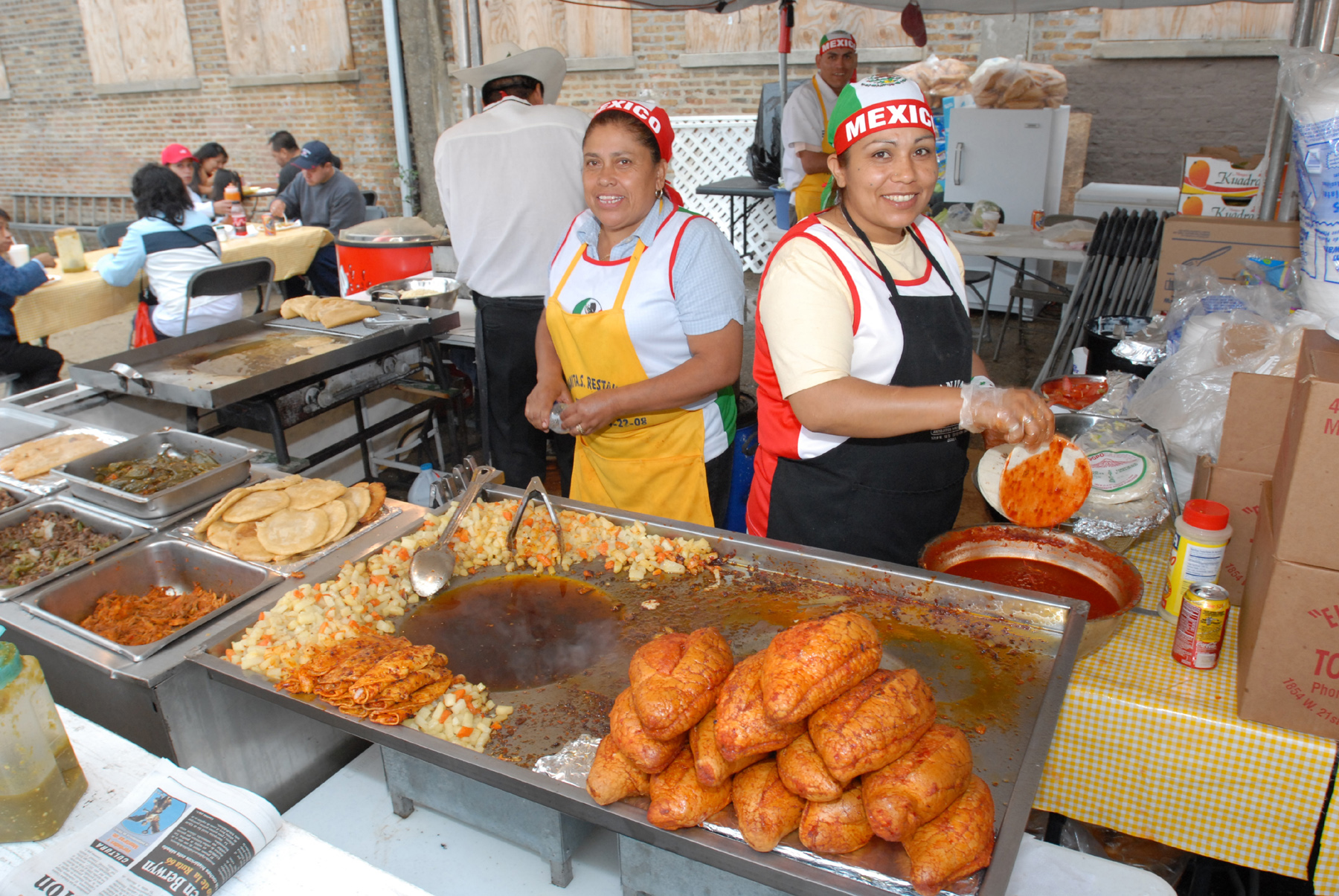 A booth at Festival de La Villita 