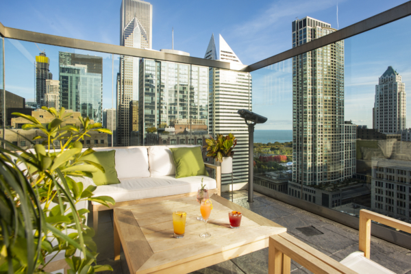 Chicago skyline view from ROOF on theWit