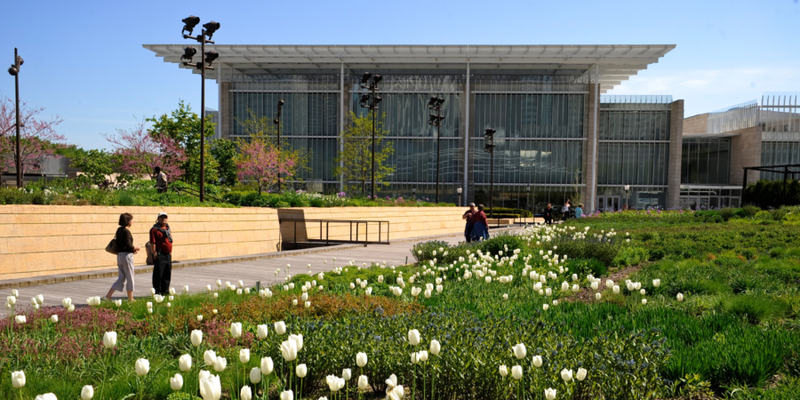 The Art Institute side view