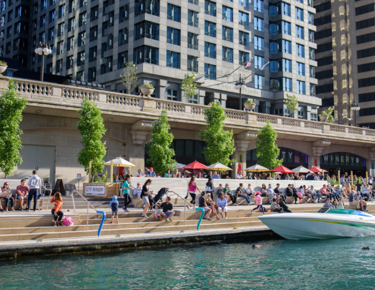 Harry Caray's Waterfront Event Space on Navy Pier offers magnificent  skyline views - Here's Chicago