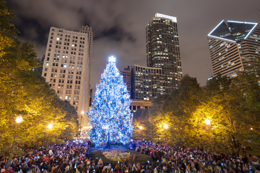 Crowd watching the Chicago Christmas Tree Lighting in Millennium Park