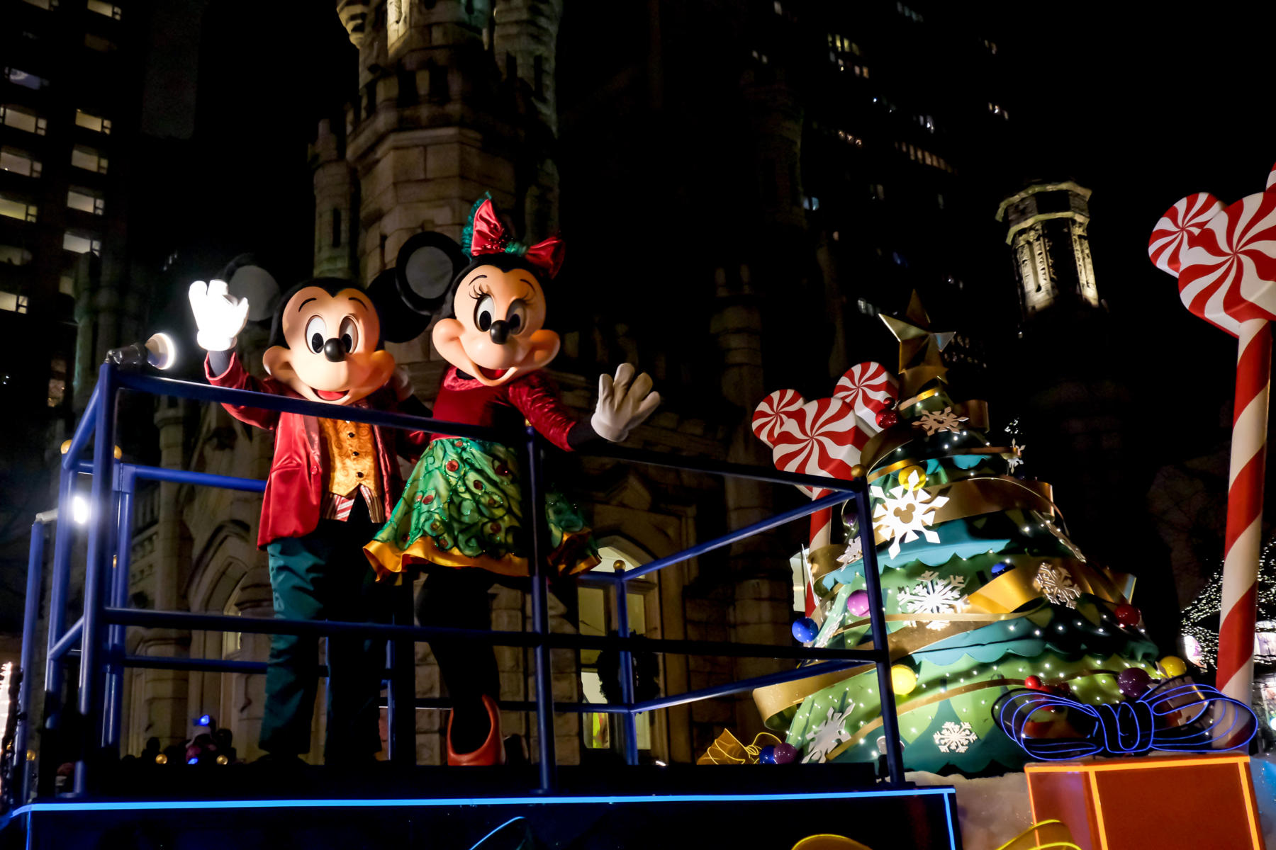 Festival Of Lights Parade Chicago 2024 Elva Noreen