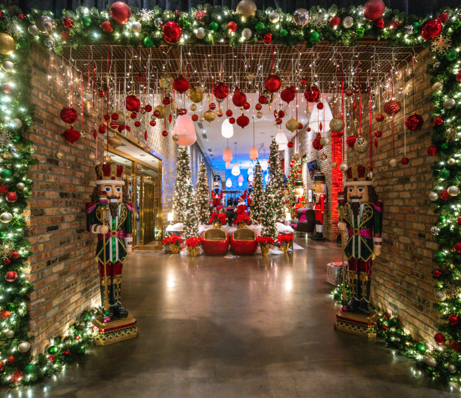 christmas themed bed and breakfast