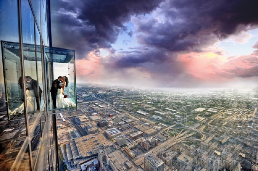 sears tower skydeck at night