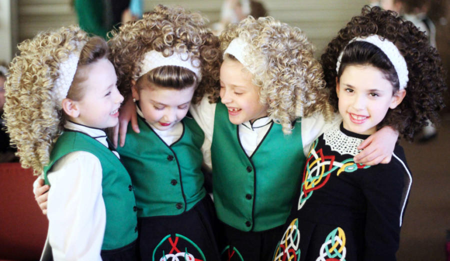 Young Irish dancers