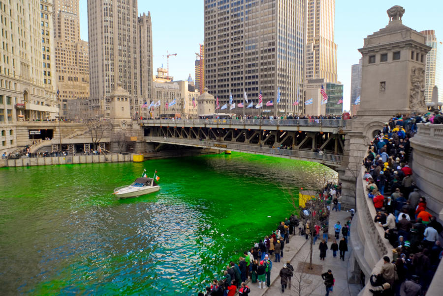 Open Door Travelers Chicago Saint Patrick's Day – Green Beer and Green River