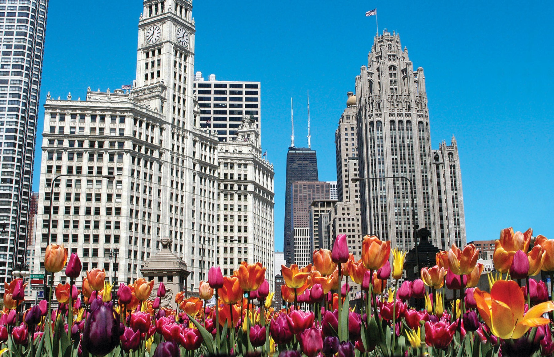 Shopping on The Magnificent Mile | Choose Chicago