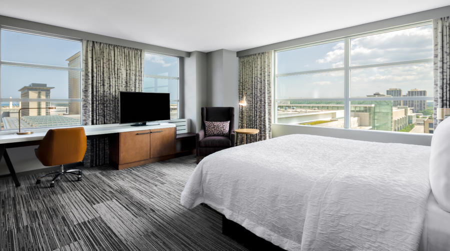 King room at Hiltons at McCormick Place