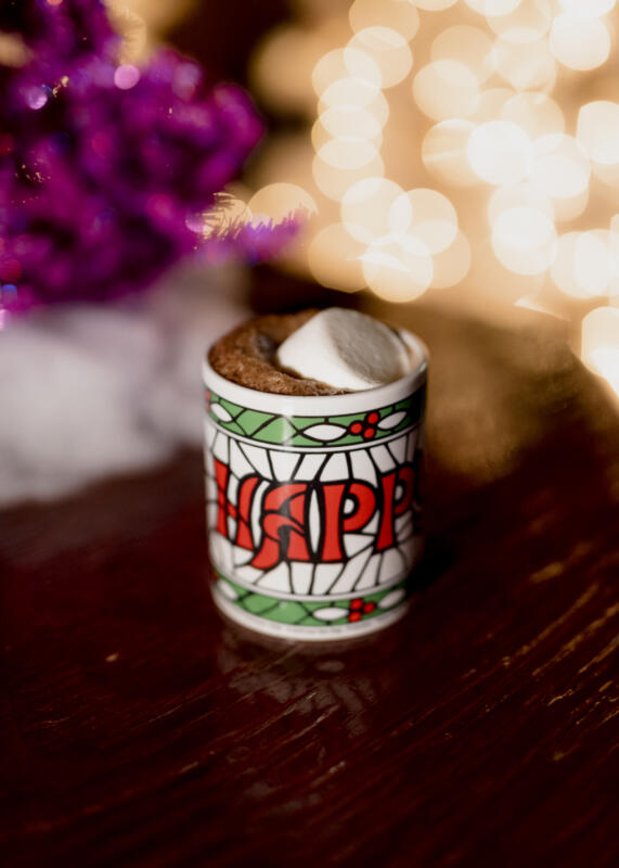 Happy's holiday pop up at Chicago Athletic Association