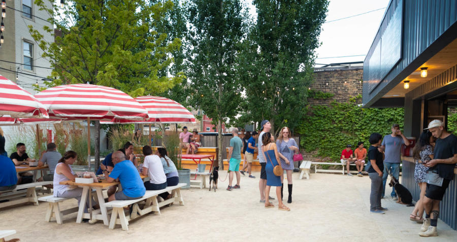 Parson's Chicken & Fish patio in Logan Square