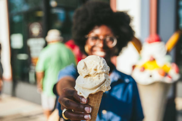 CHOOSE_CHICAGO_Bronzeville_ShawnMichellesHomemadeIceCream-cropped