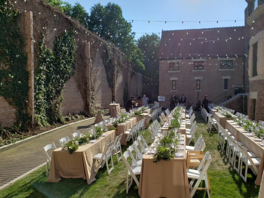 19 Wedding Venues That Are Perfect for a Spring Wedding