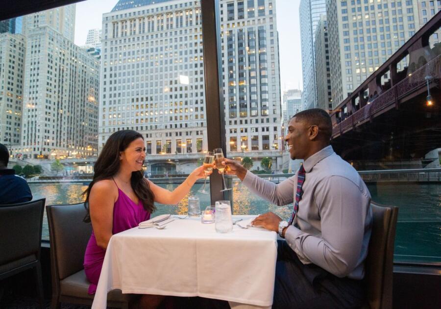 35+ romantic spots for Valentine's Day dinner in Chicago | Choose Chicago