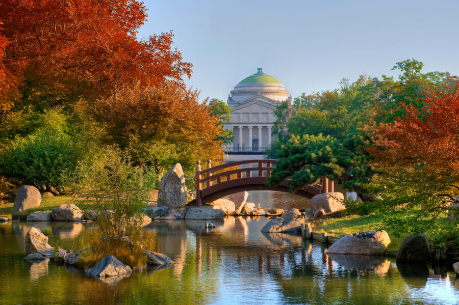 places to visit near chicago in fall