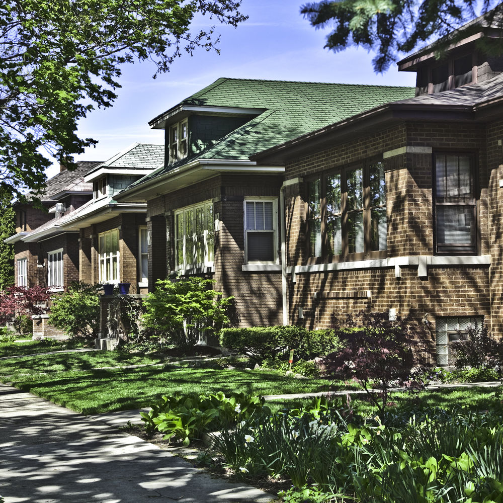 Take a walking tour of Chicago’s West Ridge neighborhood Choose Chicago
