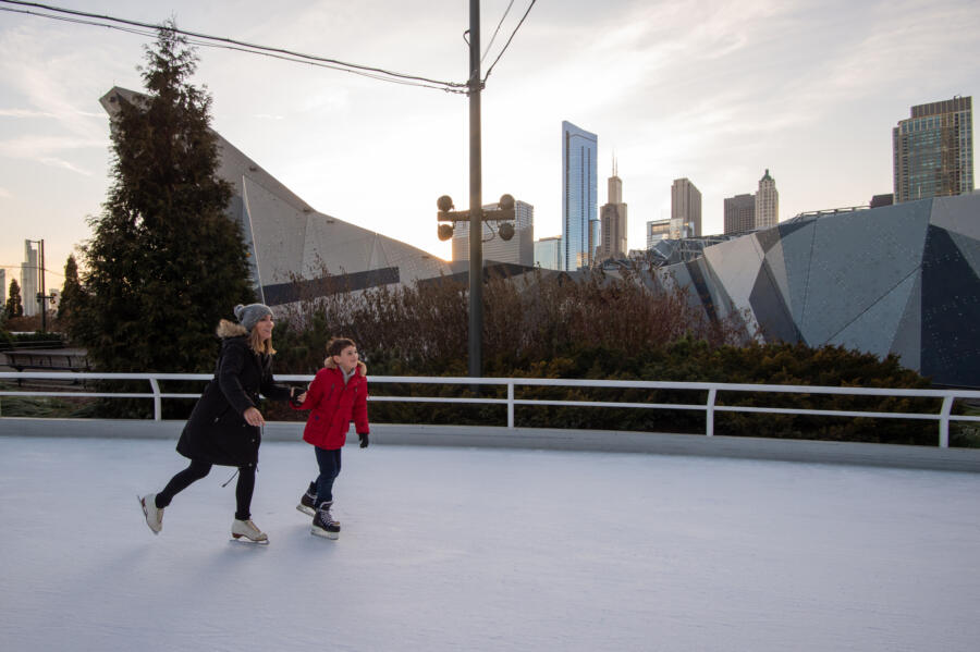 Wrigley Field Transforms into Winter Wonderland - Chicago Parent