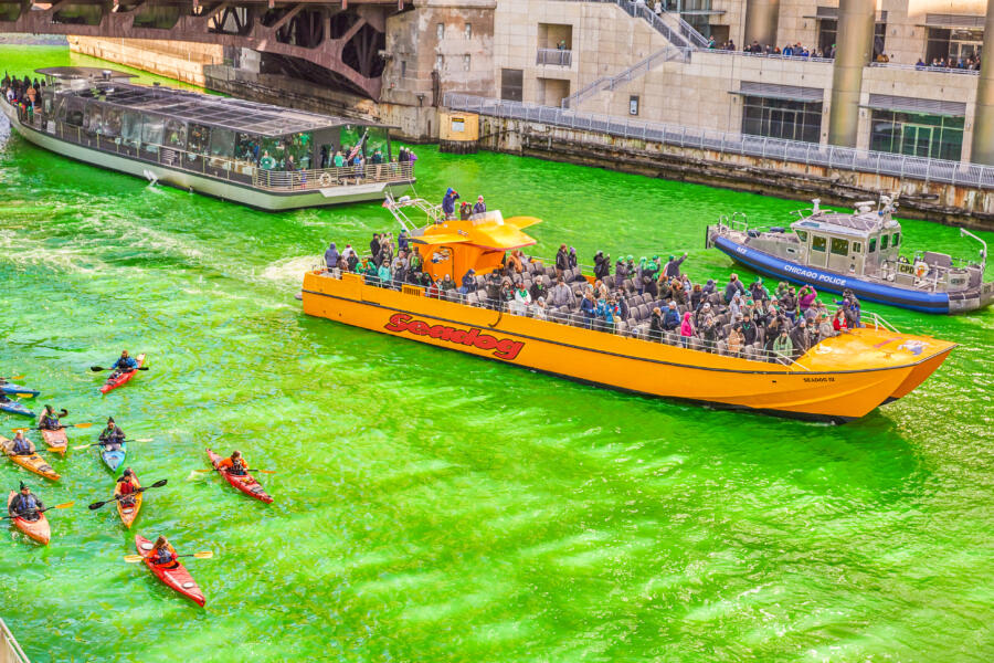 st patricks day river dyeing chicago