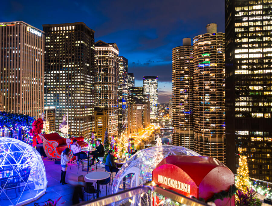 LH Rooftop Chicago decorated for the holidays