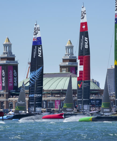 Navy Pier Choose Chicago