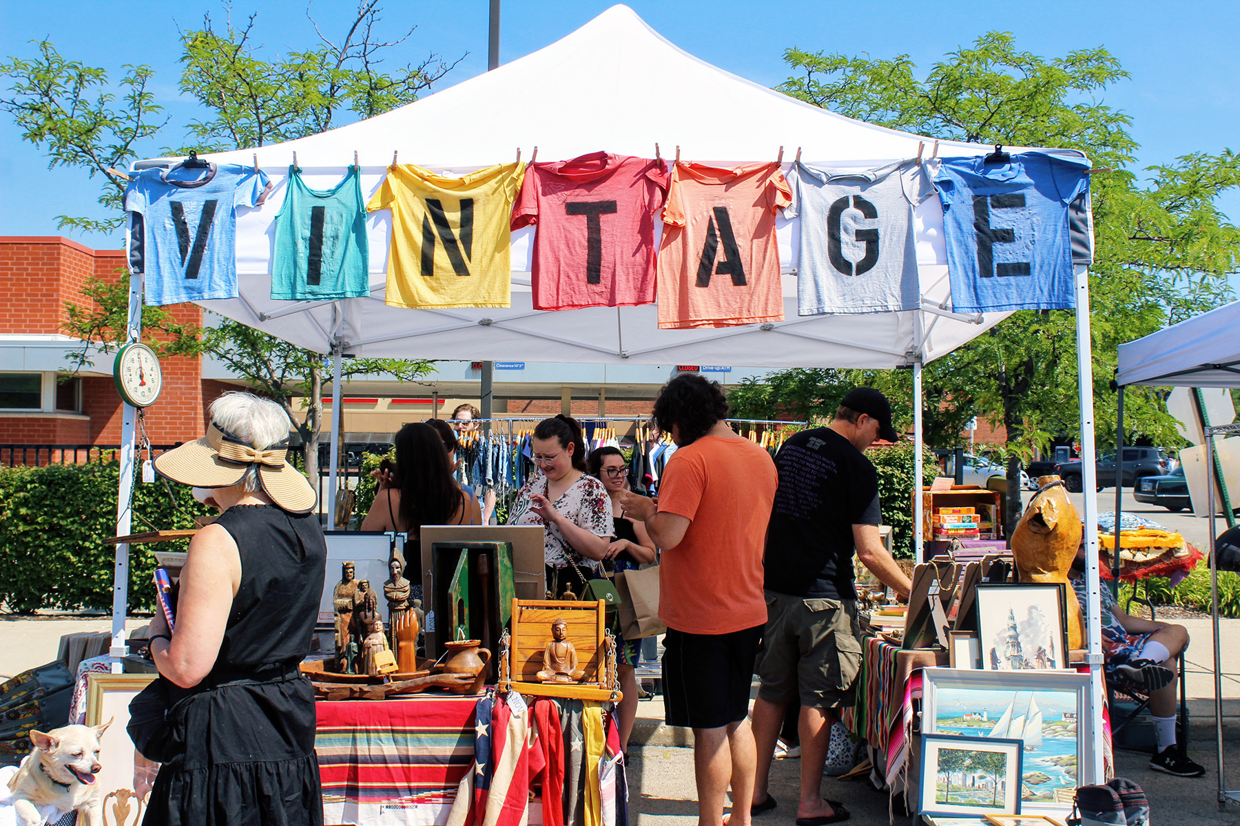 Andersonville Vintage Market Photo courtesy ACC