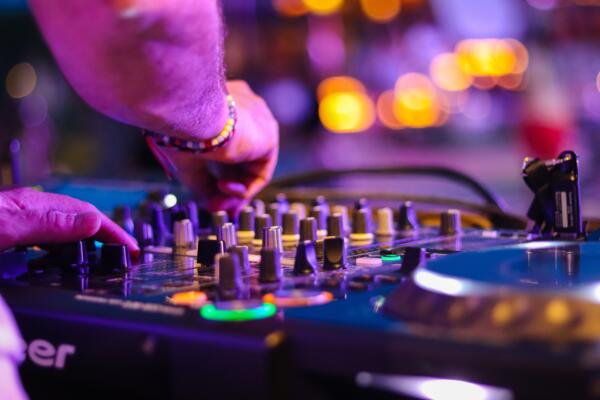 Choose Chicago, Frankie Knuckles Foundation, Robert Williams, & DCASE Annouce The Warehouse Landmark Dedication Block Party To Honor Historic Music Venue Sat, Oct 5th