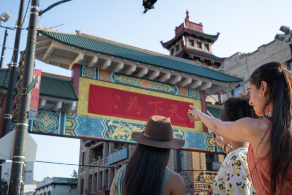 Friends in Chinatown