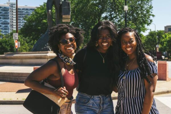 CHOOSE_CHICAGO_Bronzeville_GreatMigrationMonument-1 (1)
