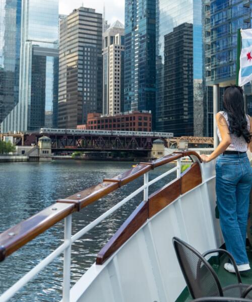 Chicago's First Lady Cruises | Choose Chicago