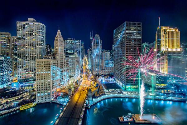 The Wintrust Magnificent Mile Lights Festival