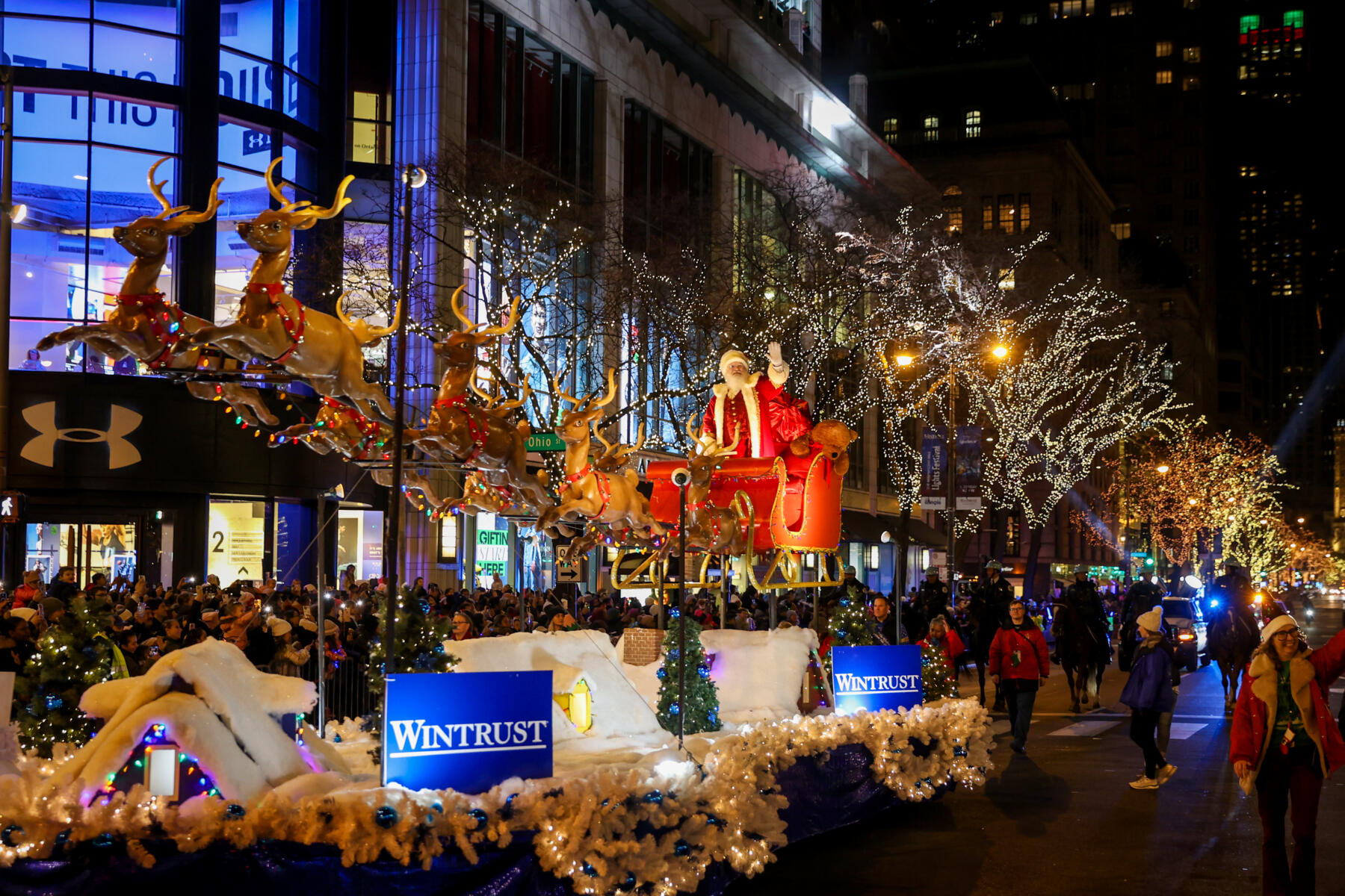 The Wintrust Magnificent Mile Lights Festival