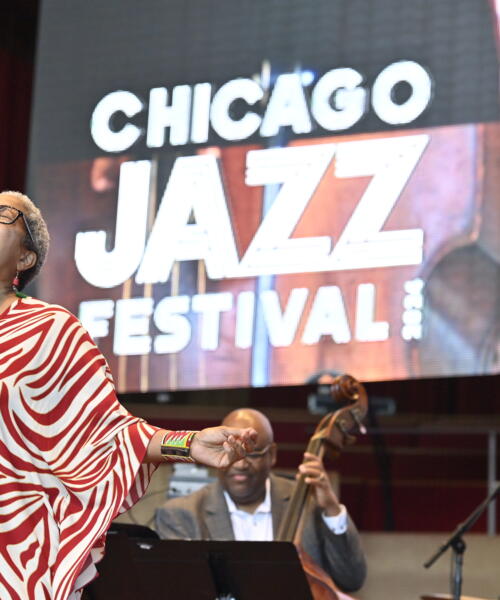 Chicago Jazz Festival performer singing