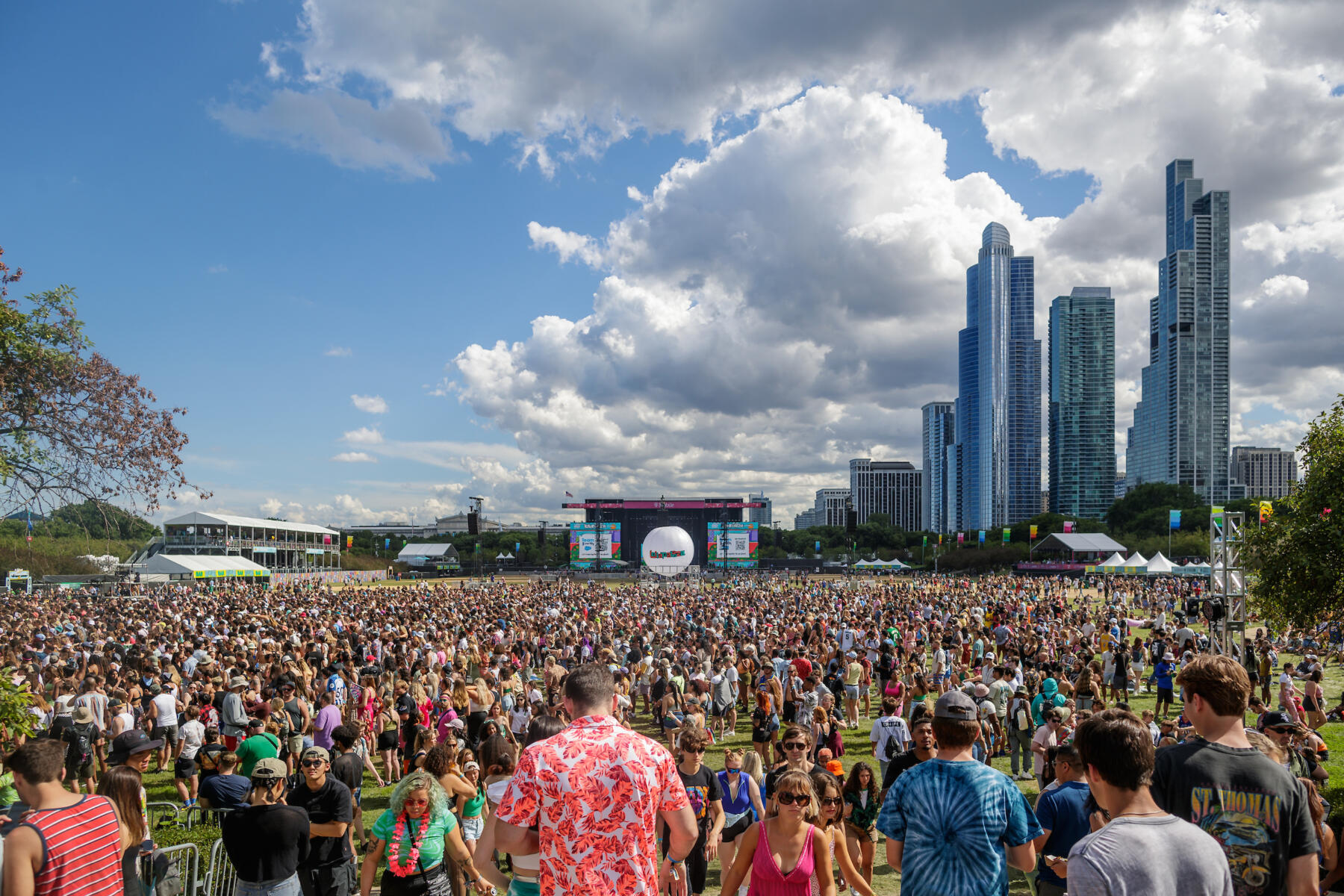 Enviorment by Shea Flynn for Lollapalooza 2022_BU8I7418