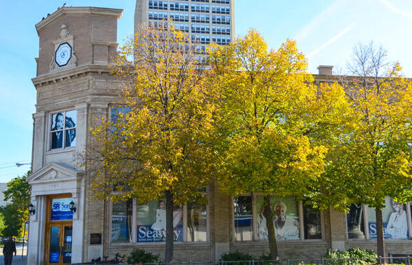 Supreme Life Building