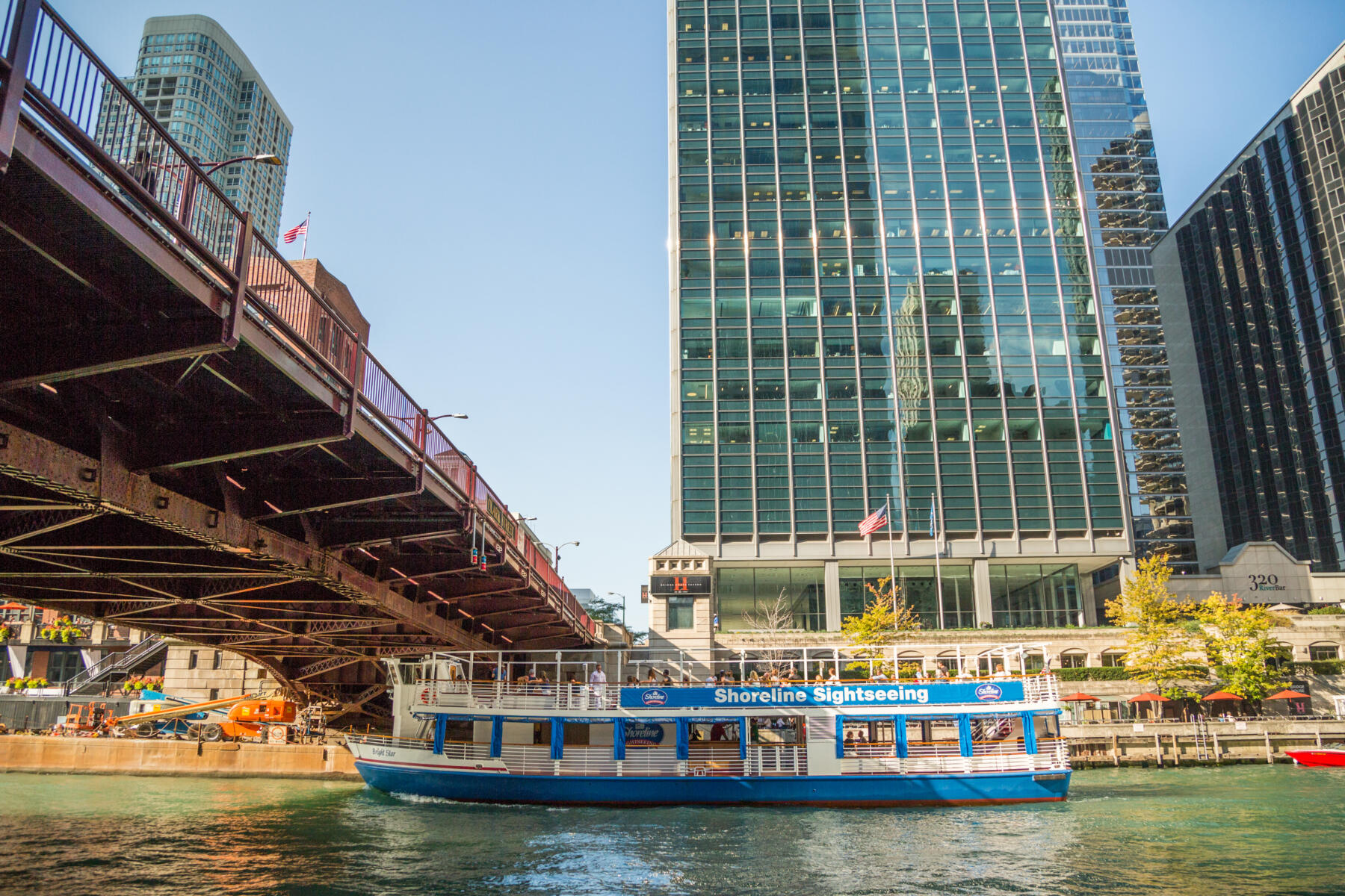 Riverwalk Shoreline Sightseeing