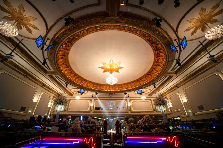 Apollo's 2000 Theater interior