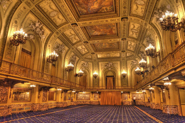 Chicago’s New Year’s Eve Ball at The Congress Plaza Hotel