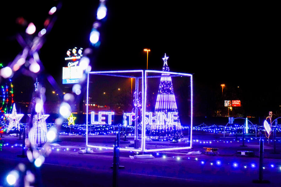 Lights show at Guaranteed Rate Field