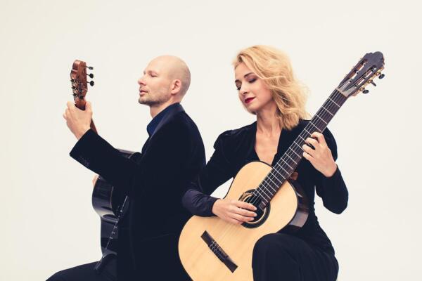 Kupinski Guitar Duo